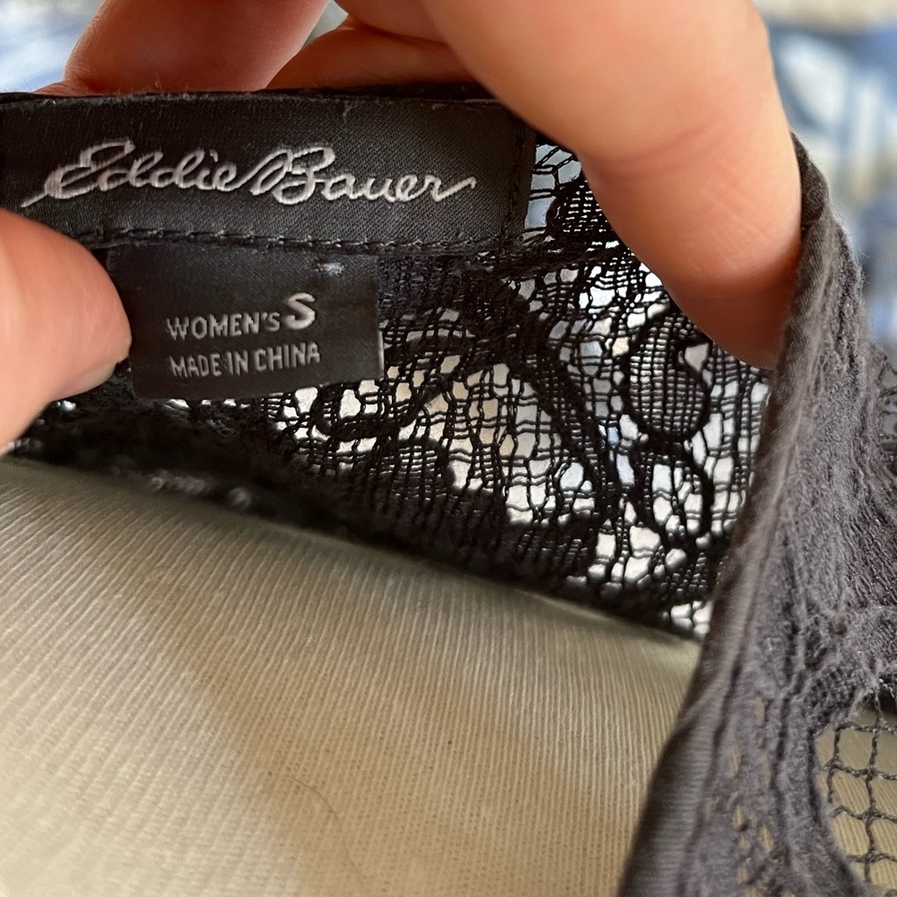 Eddie Bauer Charcoal Gray Sheer Floral Tunic - Picture 6 of 7